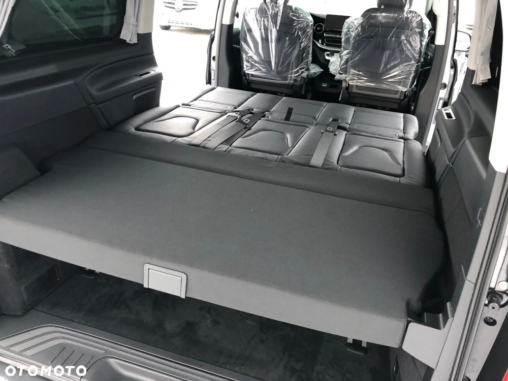 Mercedes-Benz Klasa V - 10