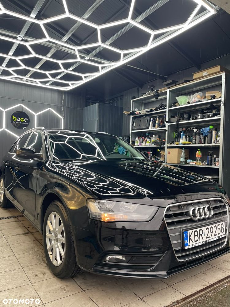 Audi A4 Avant 2.0 TDI DPF Attraction - 5
