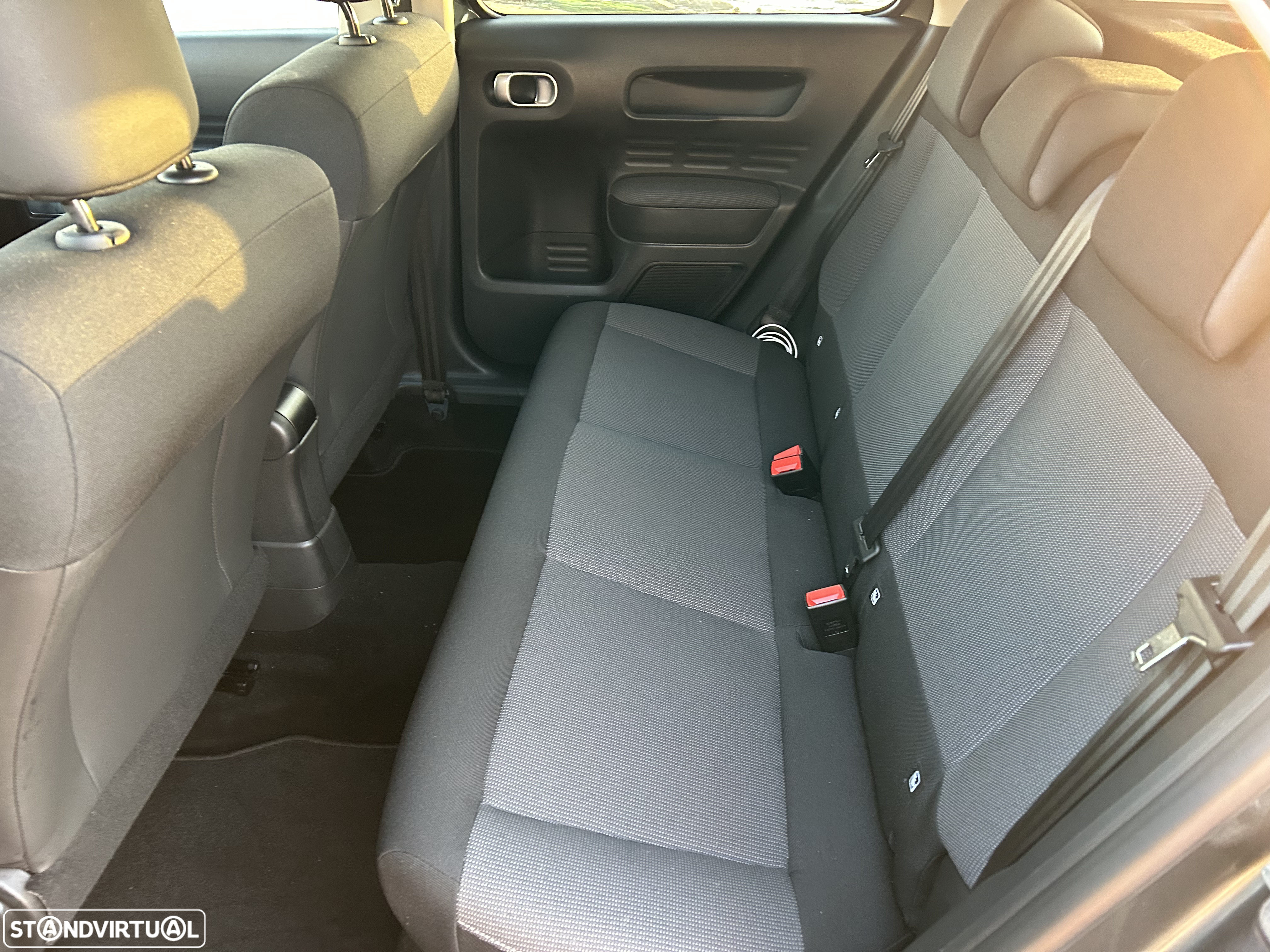 Citroën C4 Cactus 1.6 BlueHDi Feel Business - 12