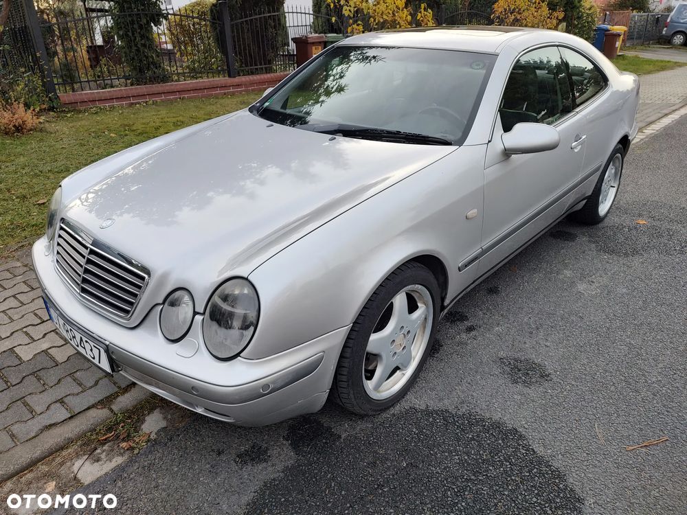 Mercedes-Benz CLK - 2