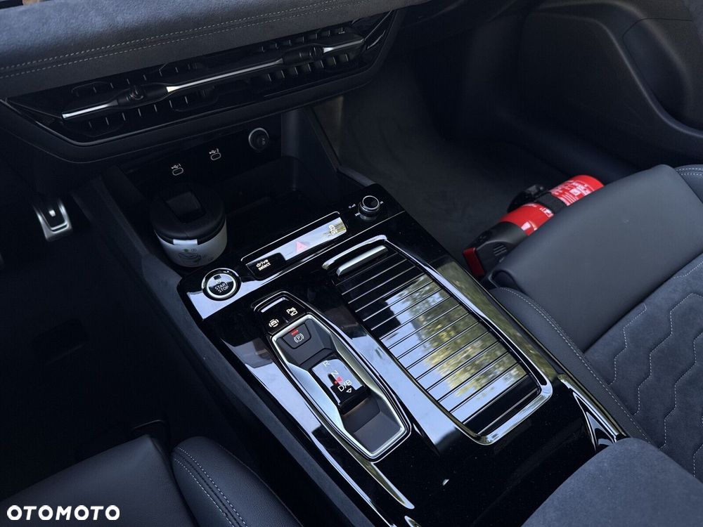 Audi A6 Sportback e-tron - 16