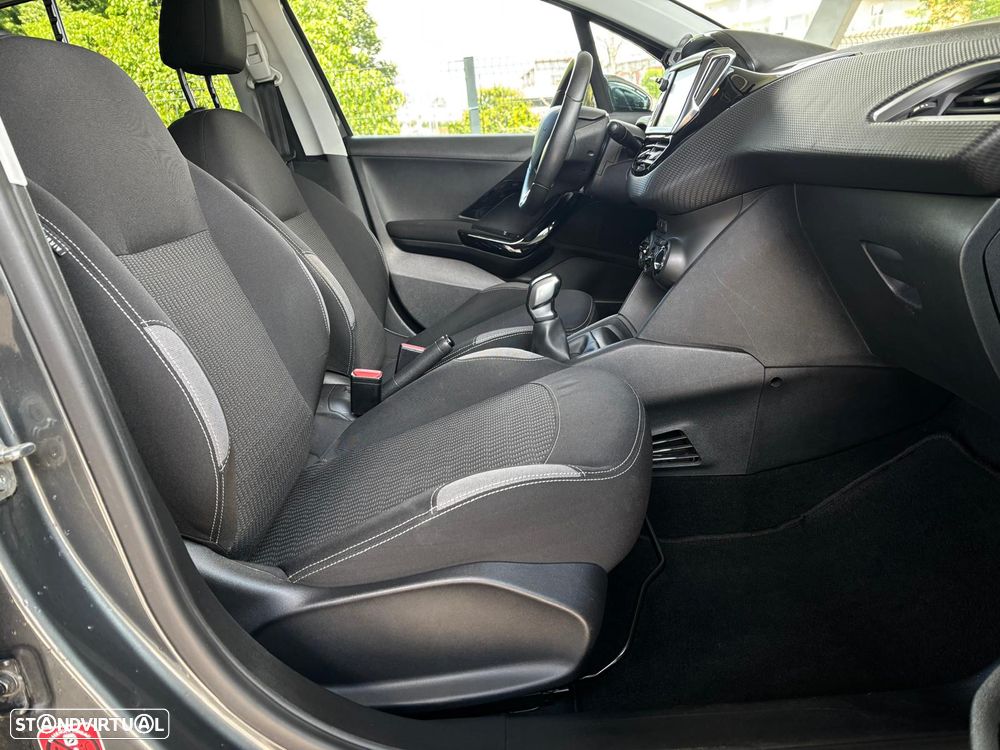 Peugeot 208 1.6 BlueHDi Style - 7