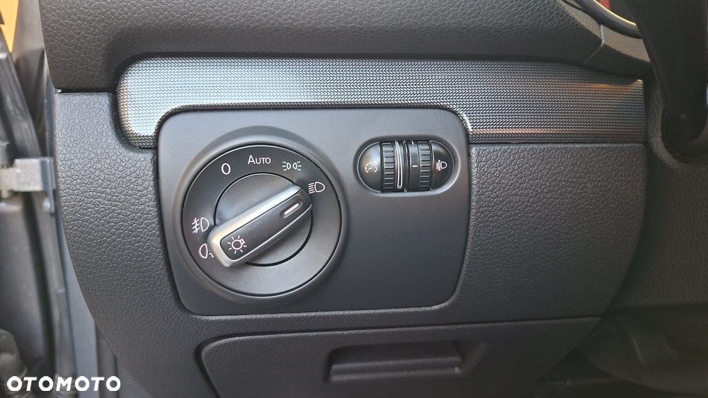 Volkswagen Golf - 13
