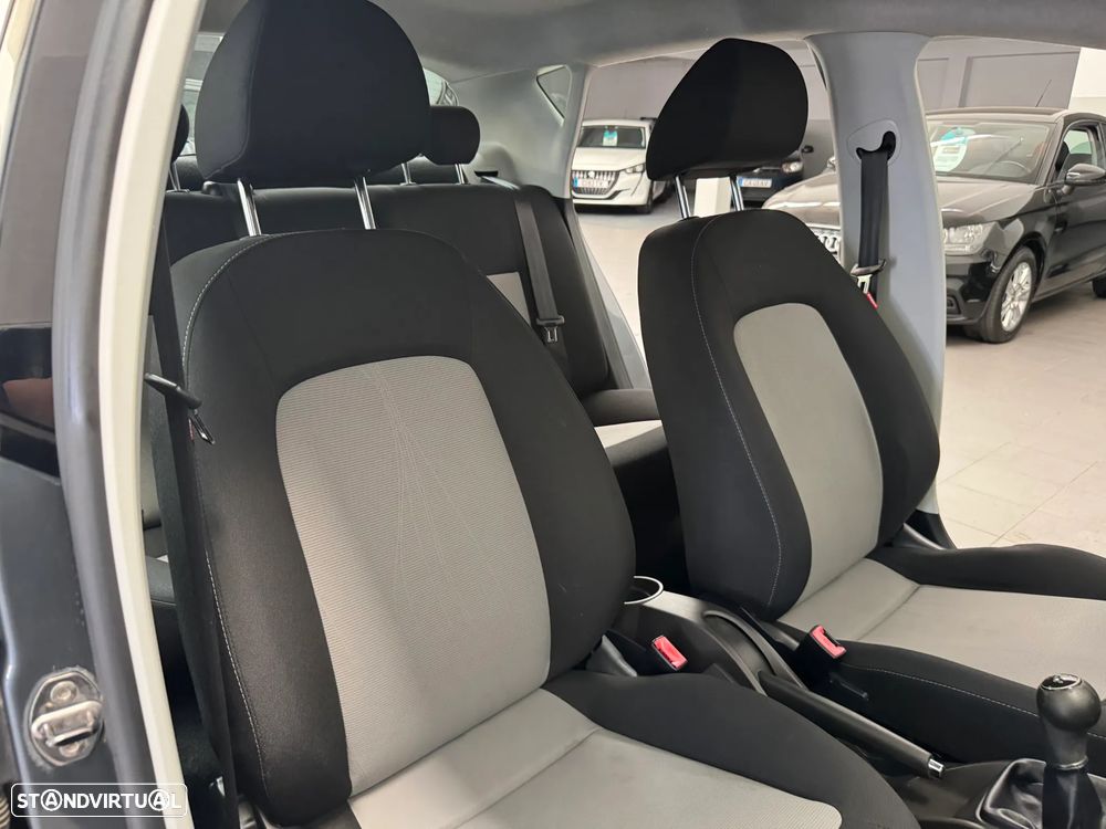 SEAT Ibiza 1.6 TDI CR Reference - 19
