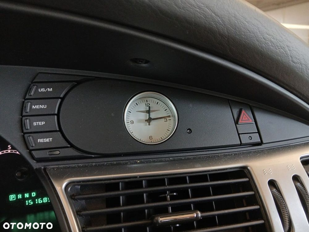 Chrysler Pacifica - 21