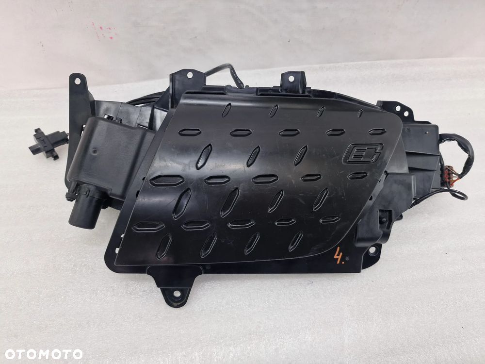 HYUNDAI KONA LIFT 18- KOMPLETNE GNIAZDO / KLAPKA ŁADOWANIA , NR 86340-K4000 , NR AUKCJI GW4 - 1
