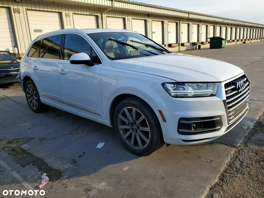 Audi Q7 - 3