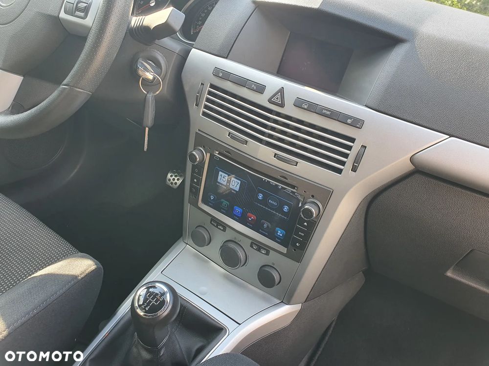 Opel Astra 1.6 Easytronic Sport - 22