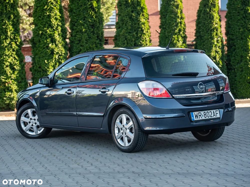 Opel Astra 1.6 Cosmo - 6