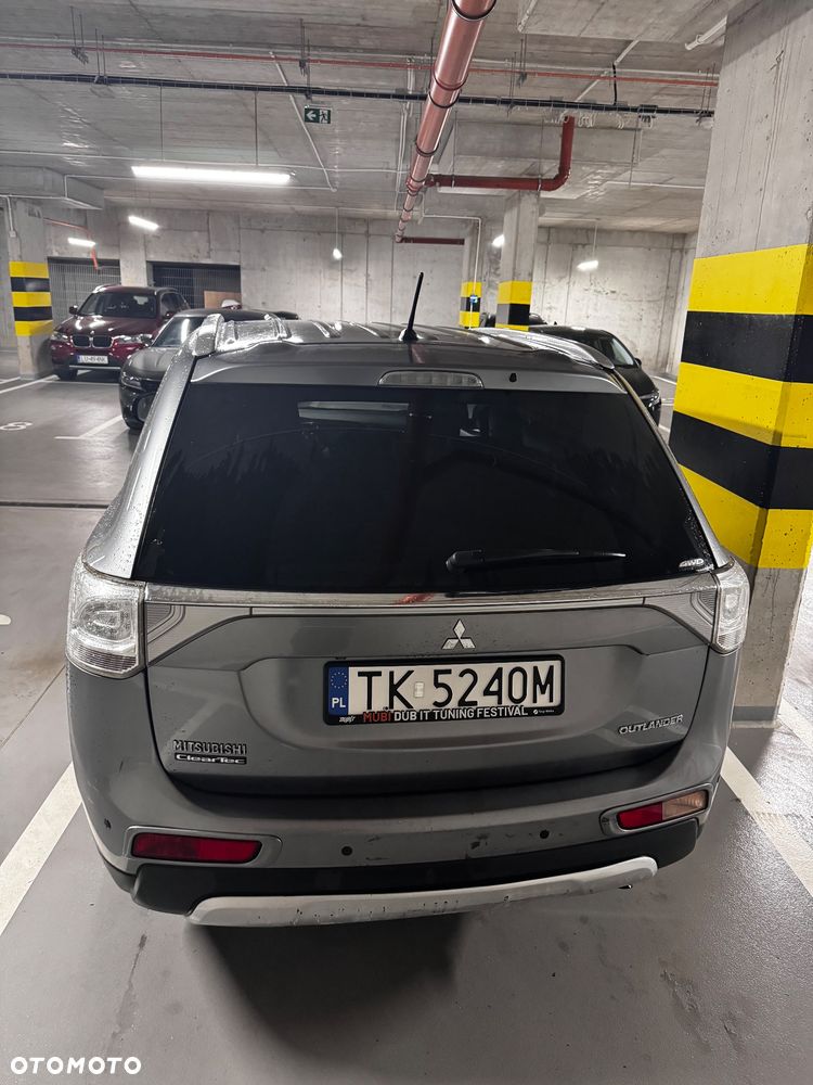Mitsubishi Outlander 2.2 DID Intense + 4WD - 5