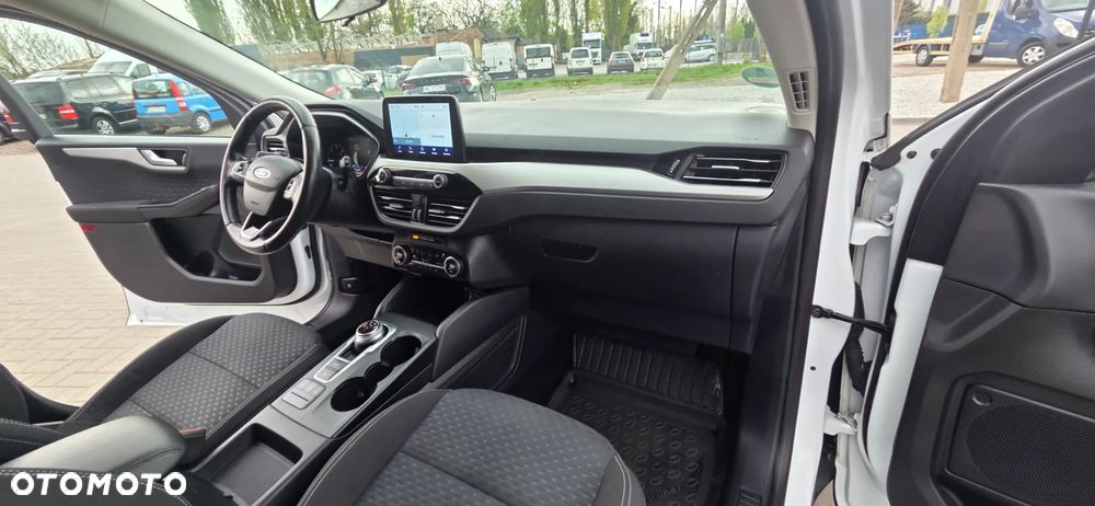 Ford Kuga 1.5 EcoBlue TITANIUM - 36