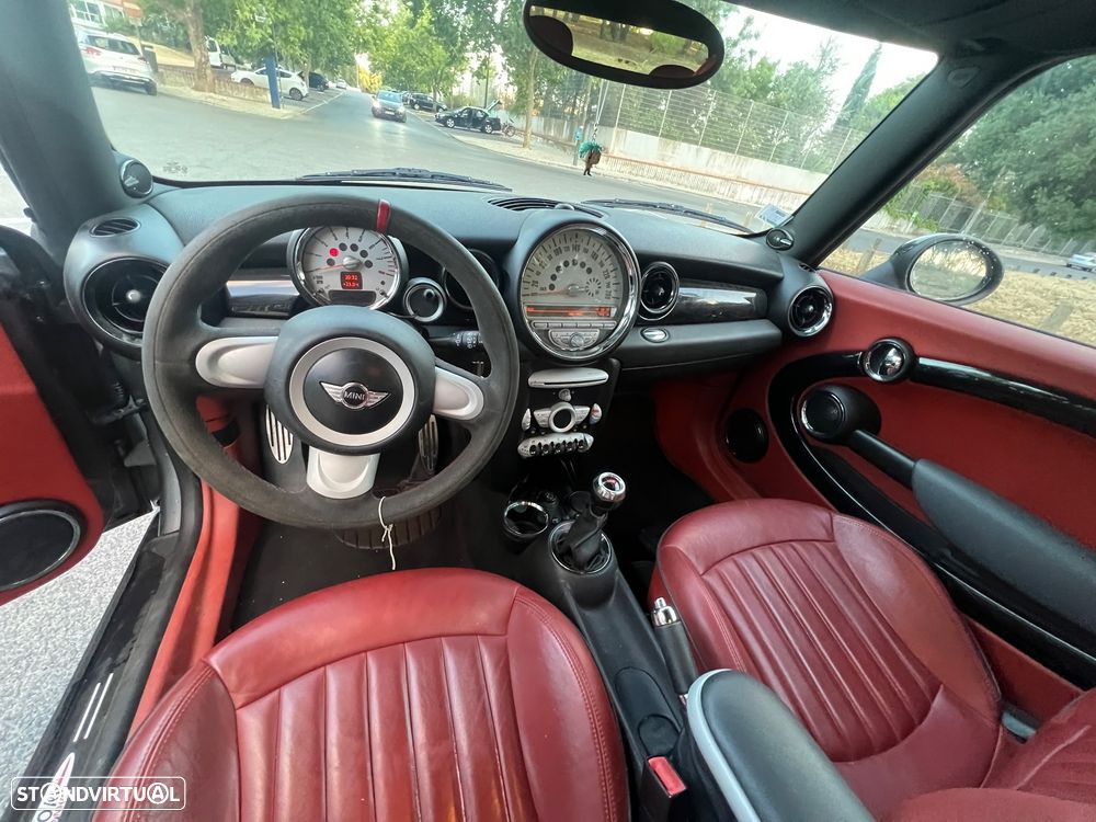 MINI 3 Portas John Cooper Works - 8
