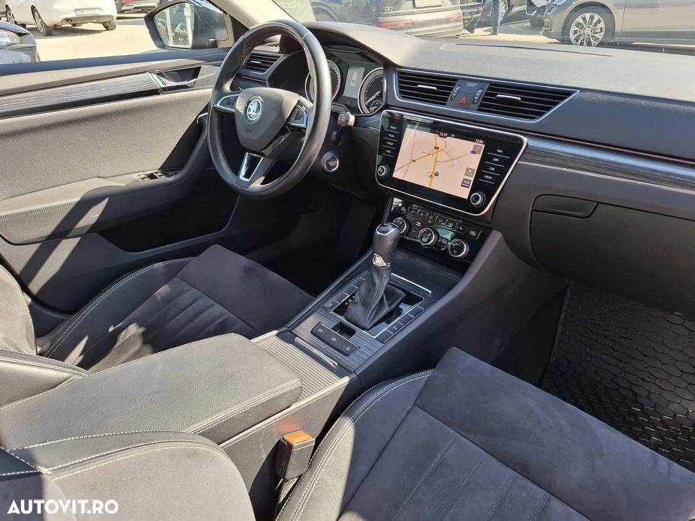 Skoda Superb 2.0 TDI DSG Style - 11