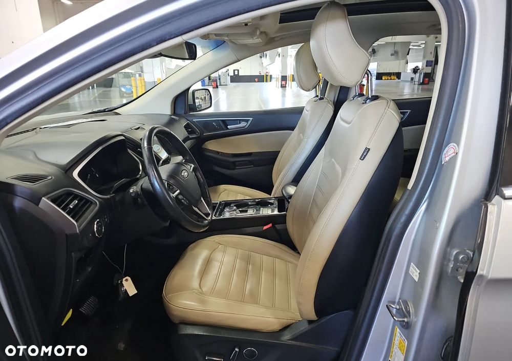 Ford Edge - 6
