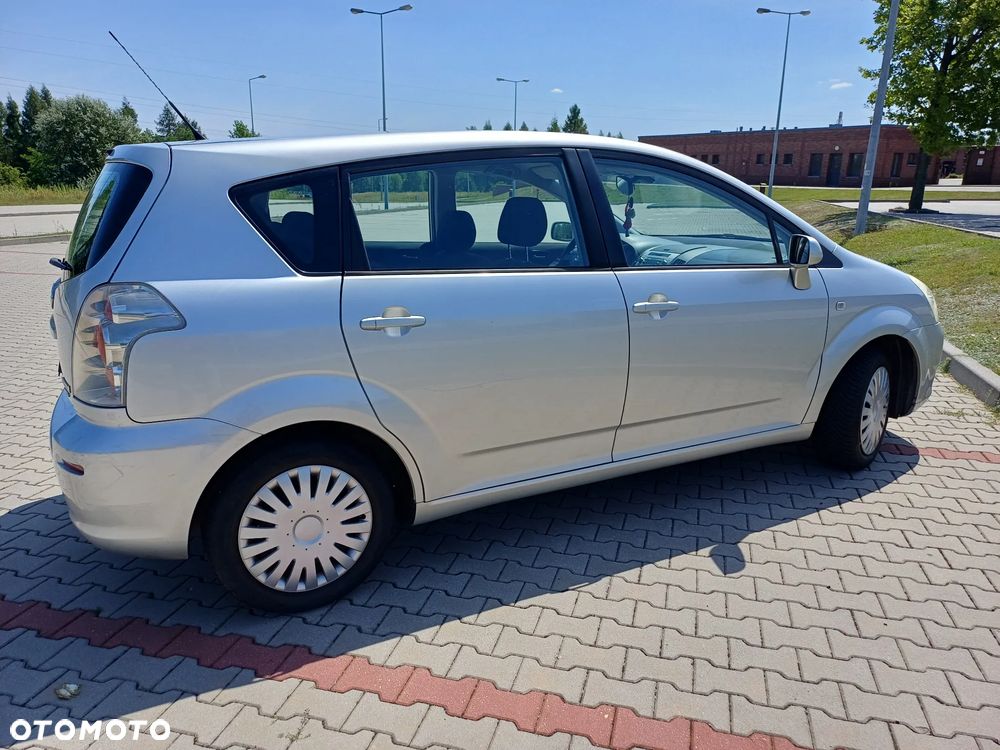 Toyota Corolla Verso 1.8 Sol 7os - 4