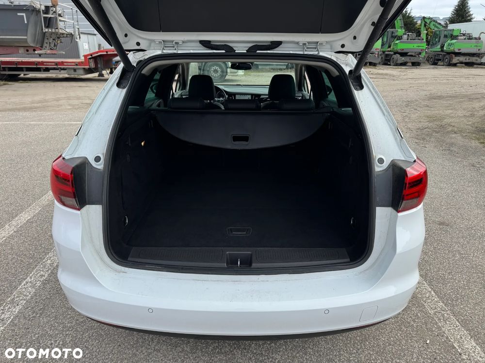 Opel Astra 1.4 T Dynamic S&S - 6