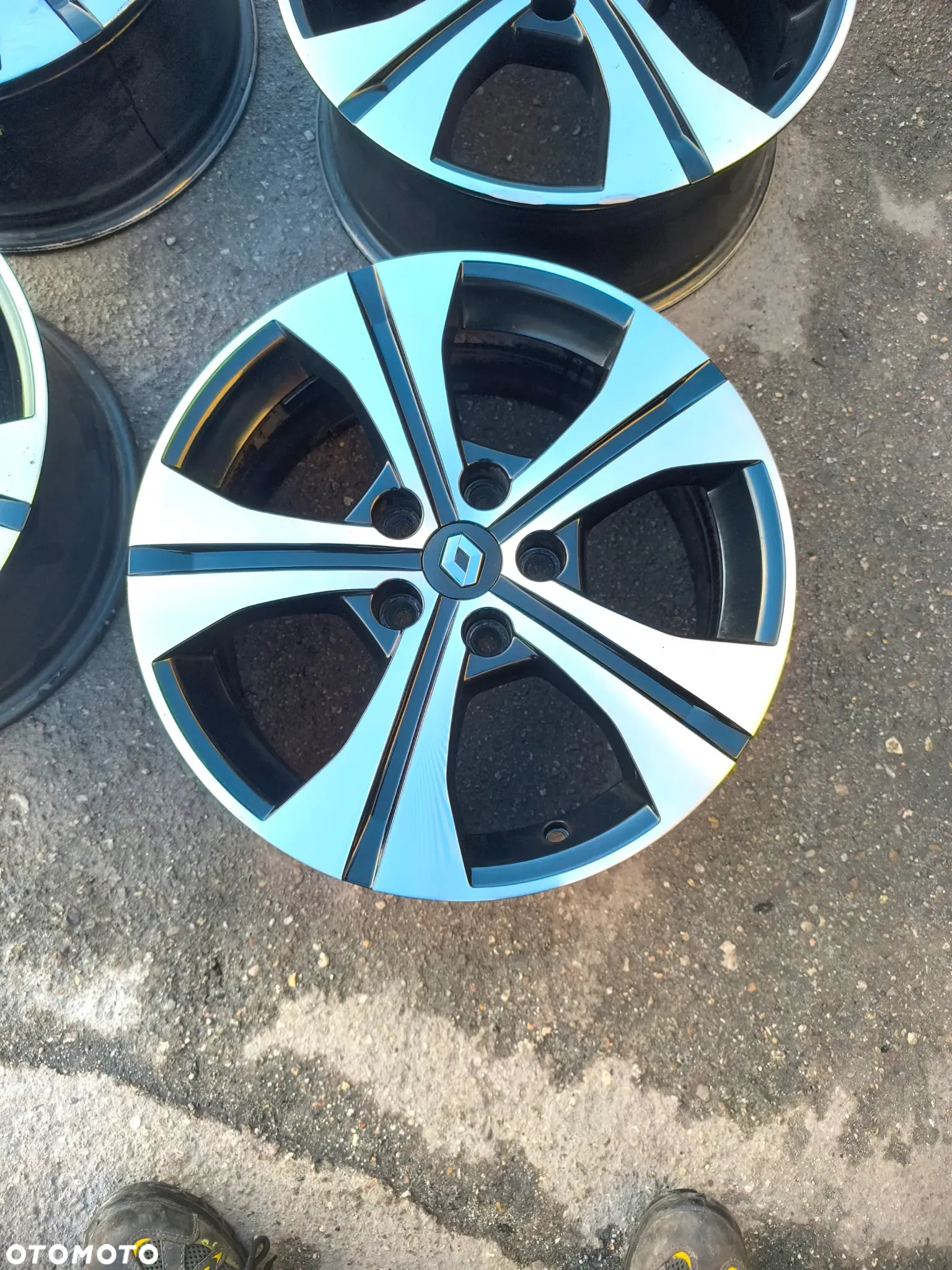 5x114,3 Felgi Aluminiowe Alufelgi 17 Koła RENAULT KAPTUR FLUENCE GRAND SCENIC MEGANE III 3 LATITUDE LAGUNA TRAFIC III 3 DACIA DUSTER NISSAN JUKE PRIMERA P12 NV300 Legnica ALU-RAD - 5