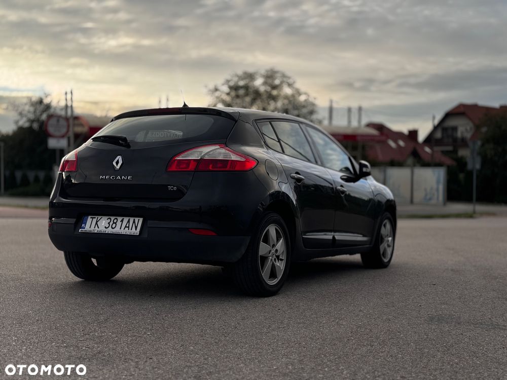 Renault Megane TCe 130 Dynamique - 5