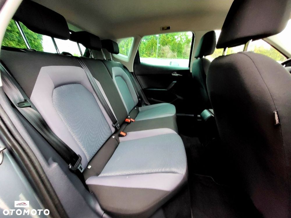 Seat Arona - 8