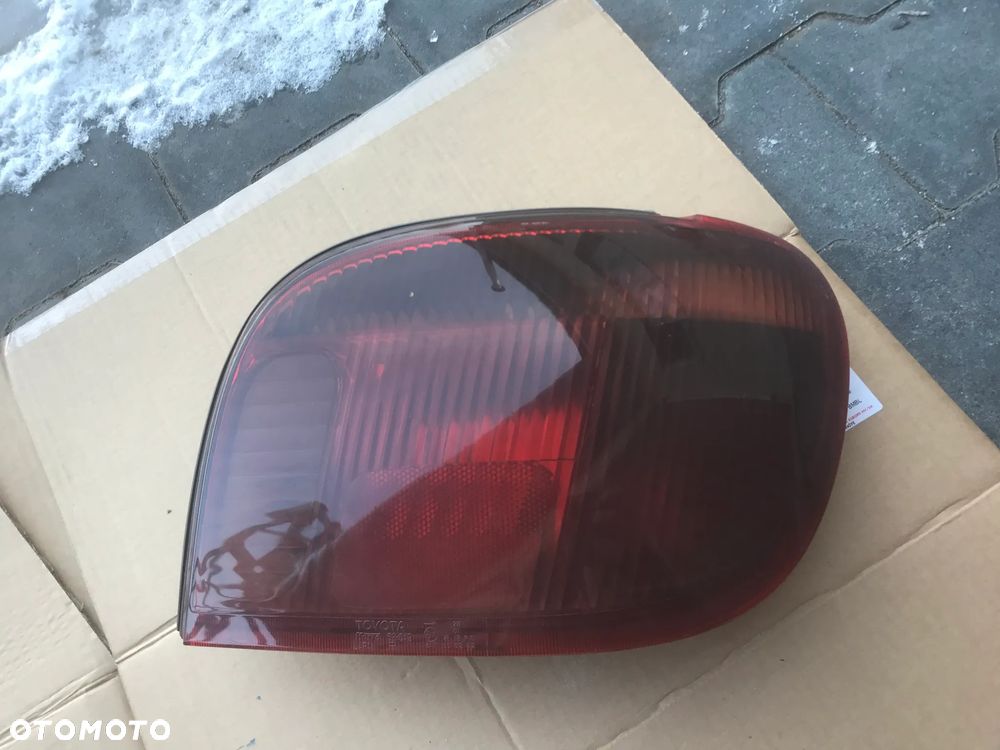 Toyota Yaris I 03-05 Lift Lampa Prawa Lewa Wersja Japońska Kioto - 2