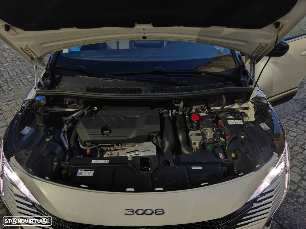 Peugeot 3008 1.6 Hybrid4 GT Line e-EAT8 - 11