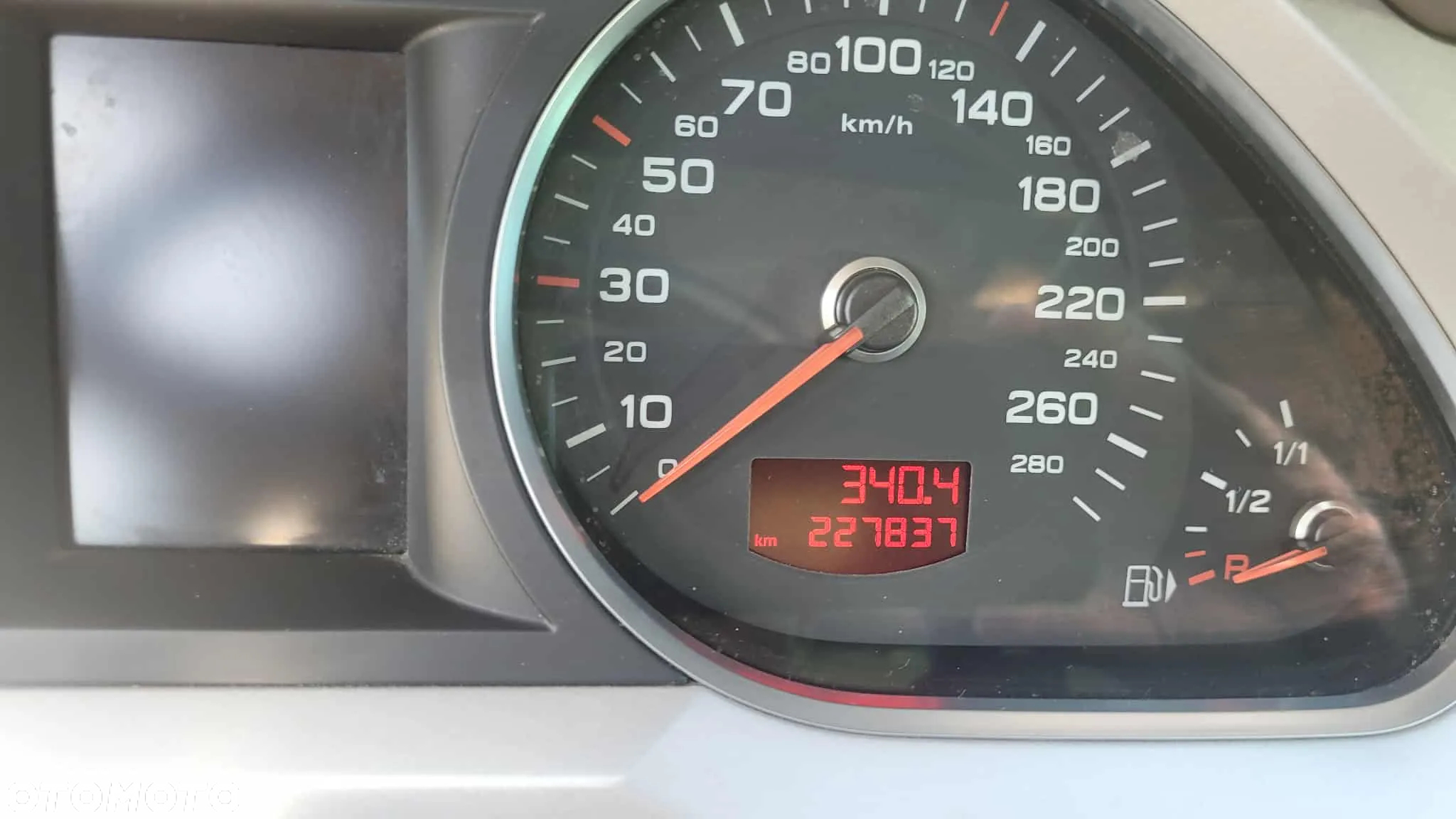 Audi A6 - 6