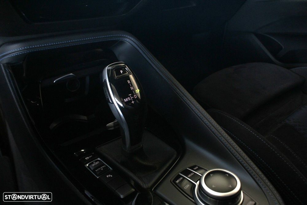 BMW X2 16 d sDrive Auto Pack M - 41