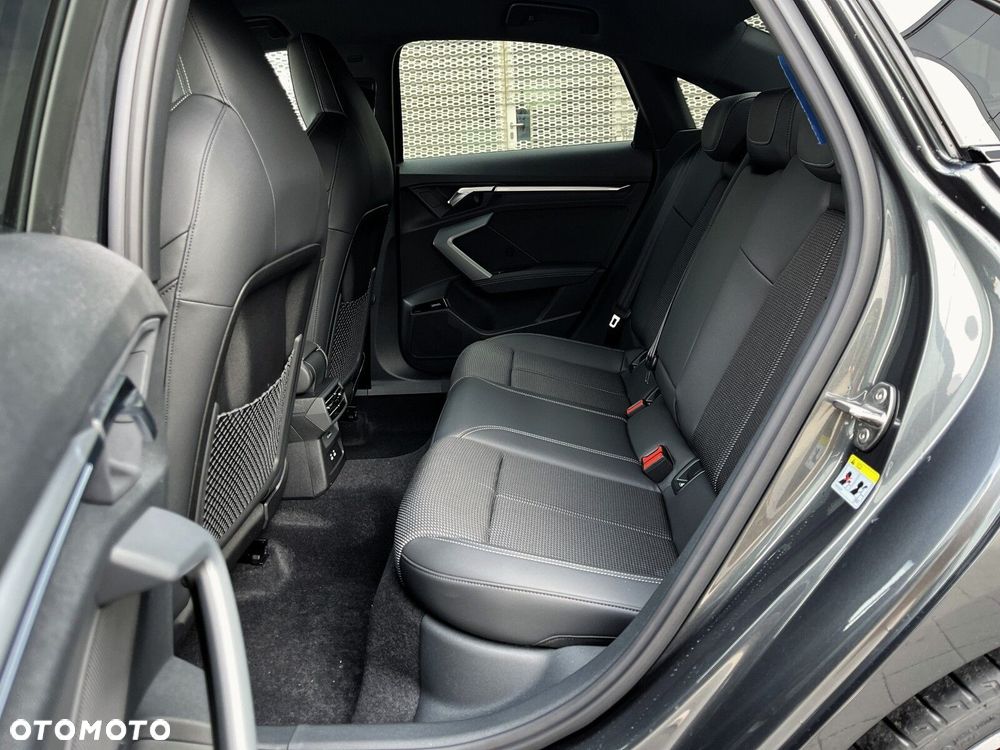 Audi S3 Limousine - 23