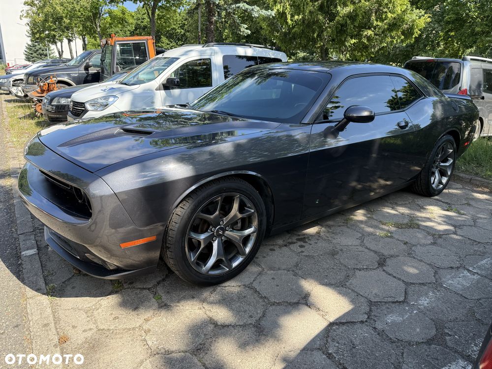 Dodge Challenger - 3