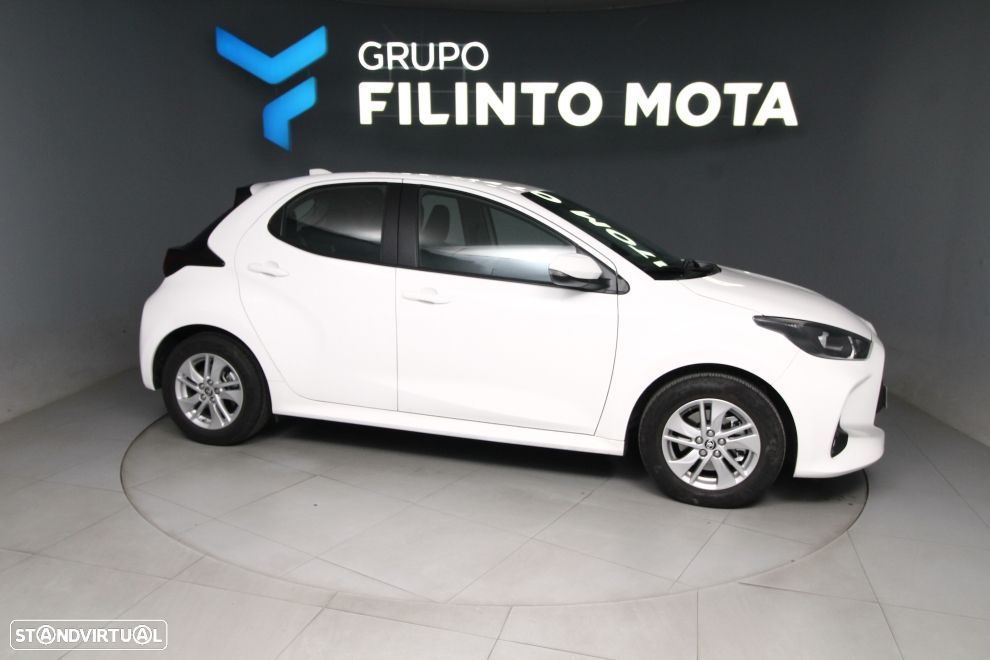 Toyota Yaris 1.5 HDF Comfort Plus - 9