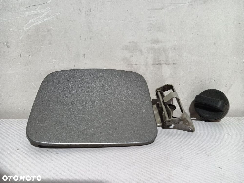KLAPKA WLEWU  SUZUKI BALENO II KLAPKA WLEWU SUZUKI BALENO II - 1