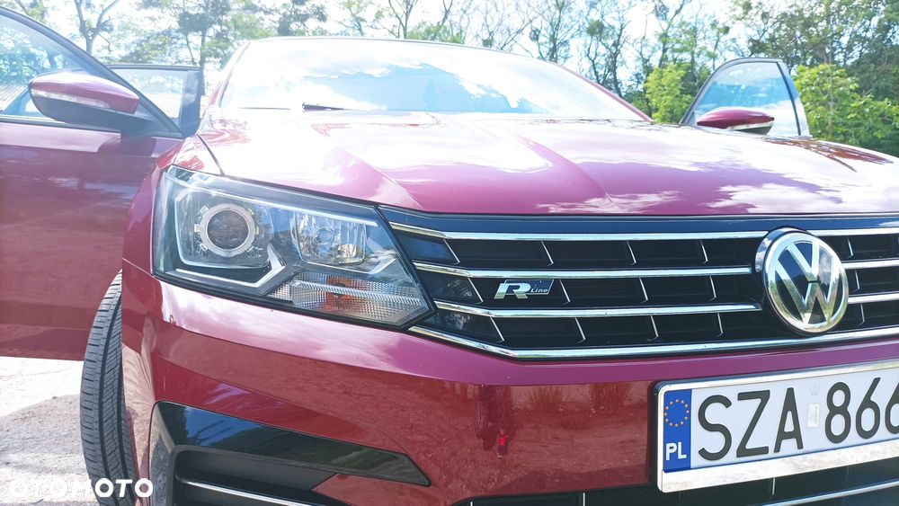 Volkswagen Passat - 8