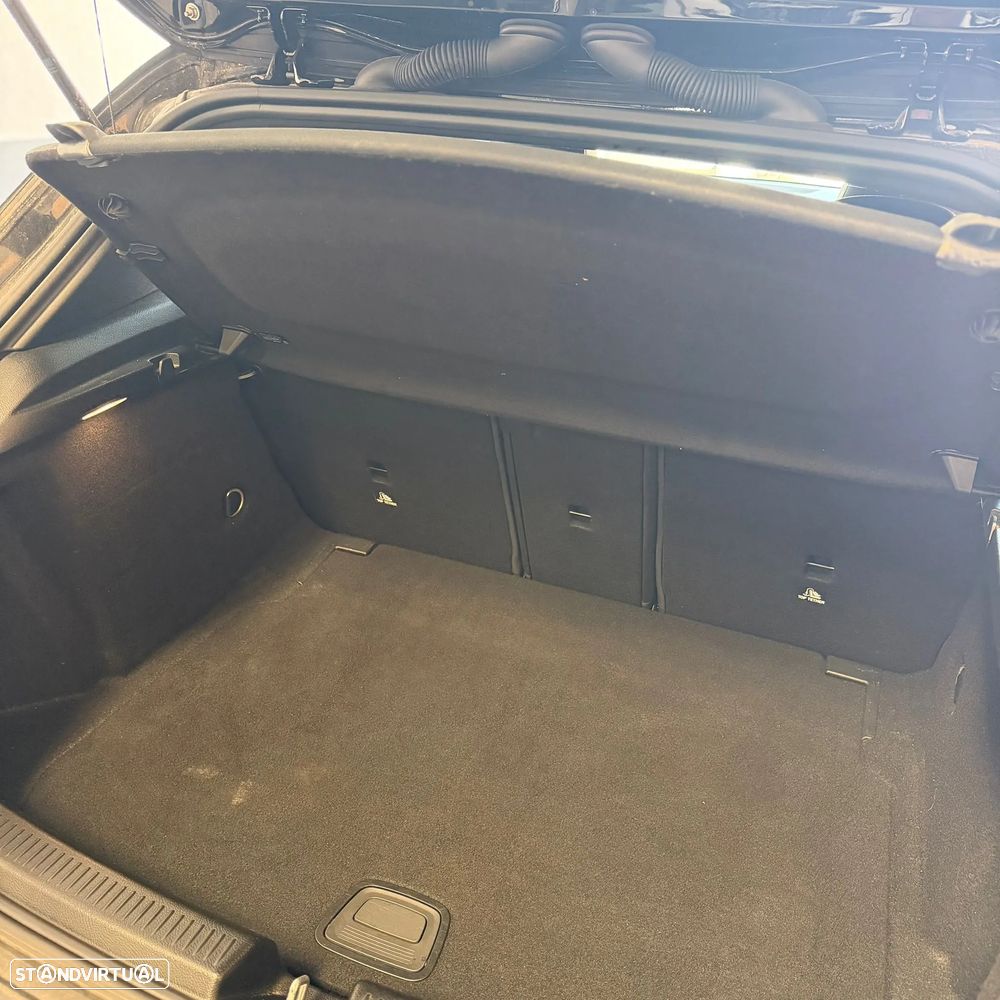 Mercedes-Benz A 180 d 7G-DCT AMG Line - 19