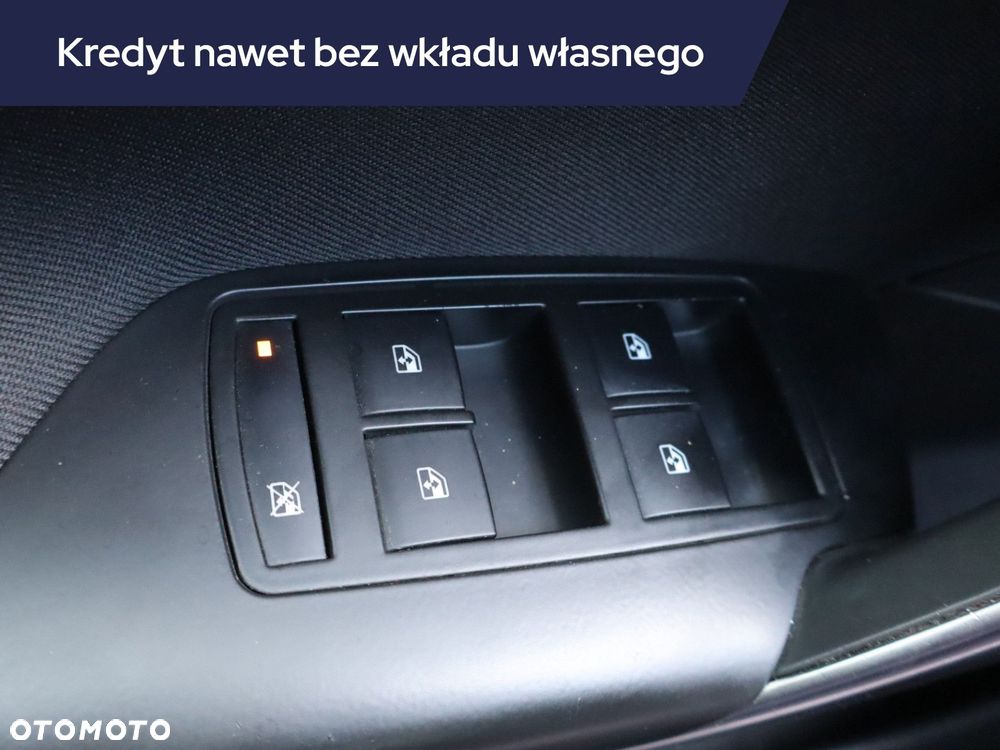 Opel Insignia - 15