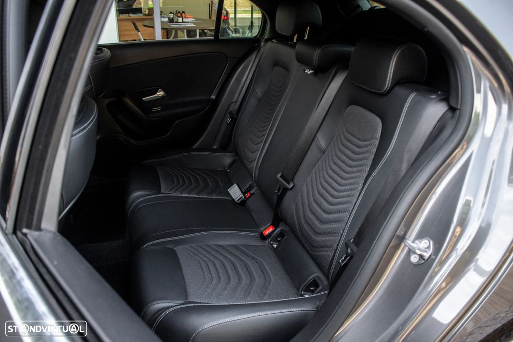 Mercedes-Benz A 180 d 8G-DCT Progressive - 27