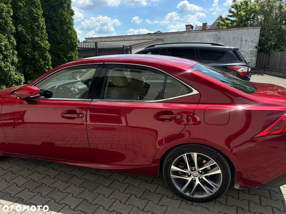 Lexus IS 200t / 300 Elegance - 10