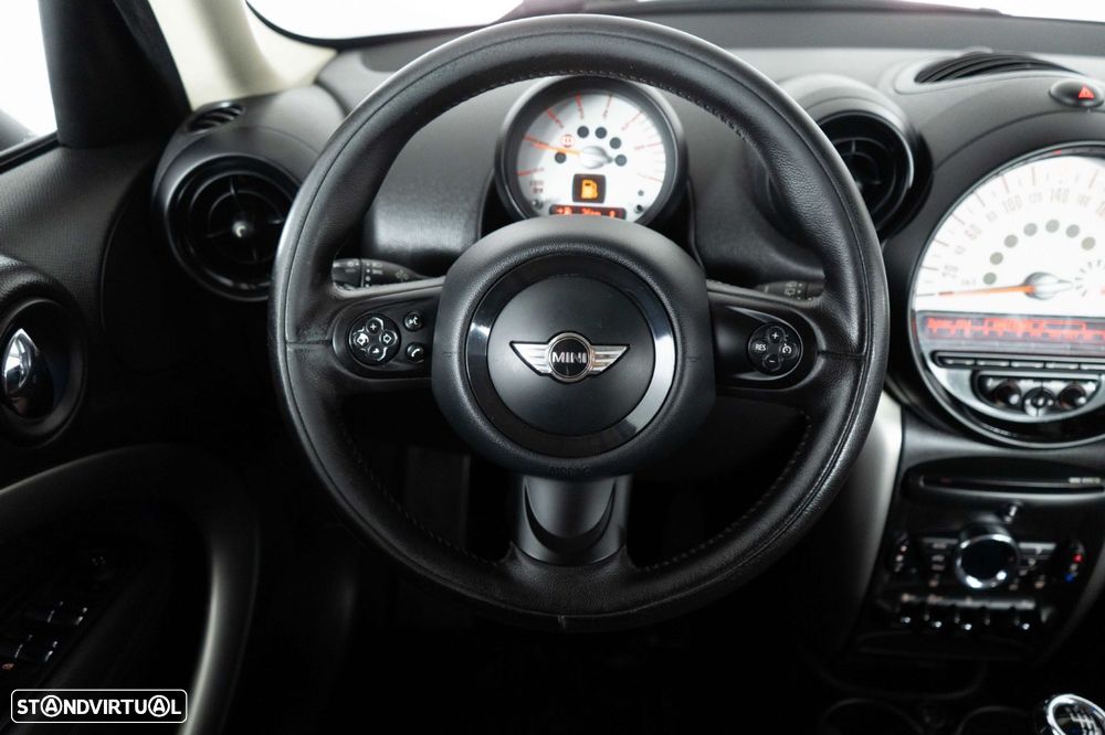 MINI Countryman One D - 23