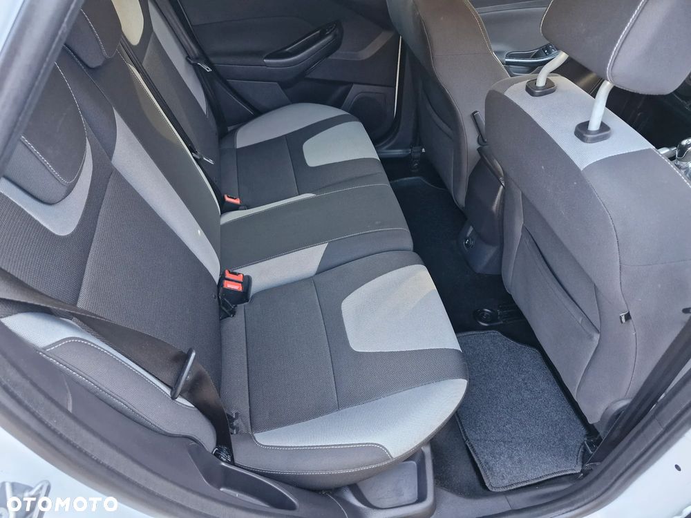 Ford Focus 1.6 TI-VCT Champions Edition - 8