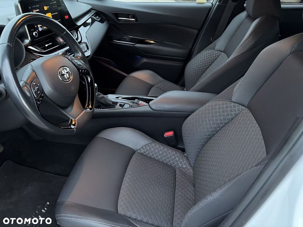 Toyota C-HR 2.0 Hybrid Style - 17