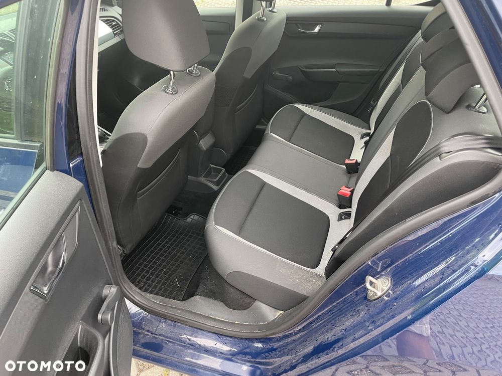 Skoda Fabia 1.0 TSI Active - 8
