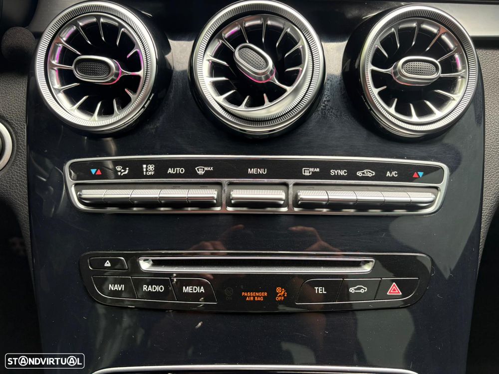 Mercedes-Benz C 300 h - 16