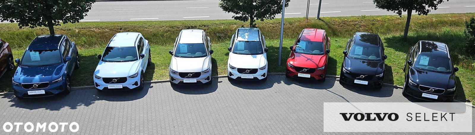 Volvo XC 40 B3 Plus Dark - 34