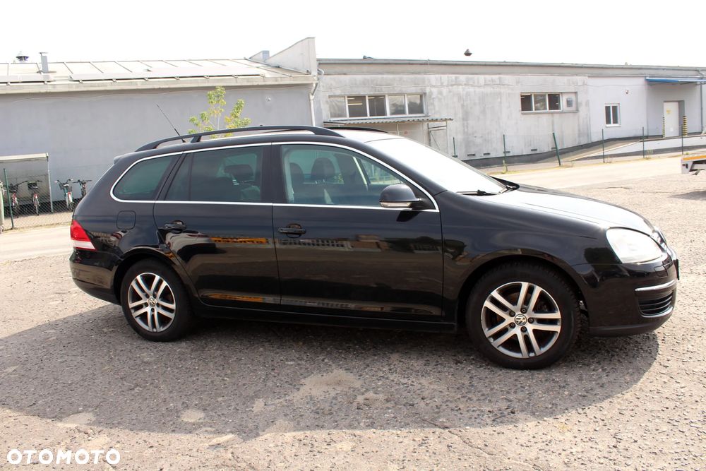 Volkswagen Golf 1.4 TSI Highline - 14