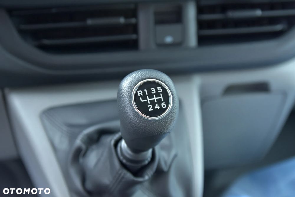 Ford TRANSIT CUSTOM 2.0 EcoBlue 136KM M6 FWD VAN TREND 320 L2 - 18