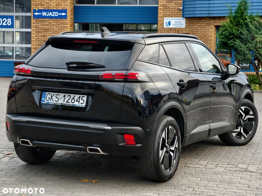 Peugeot 2008 PureTech 130 Allure S&S EAT8 - 24