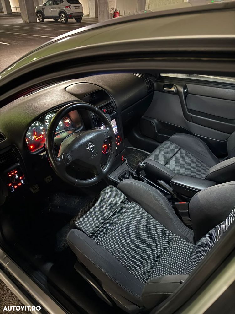 Opel Astra - 20