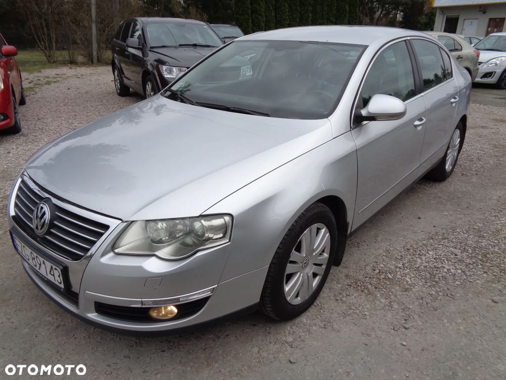 Volkswagen Passat 2.0 TDI DPF Highline - 2