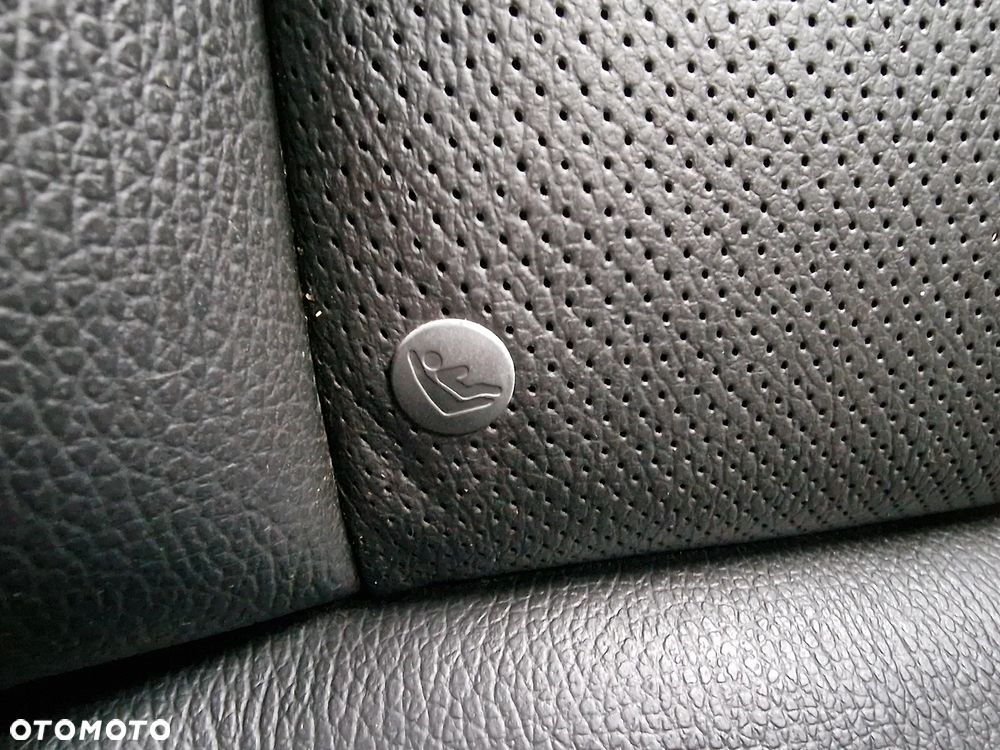 Opel Astra 2.0 CDTI Enjoy S&S - 11