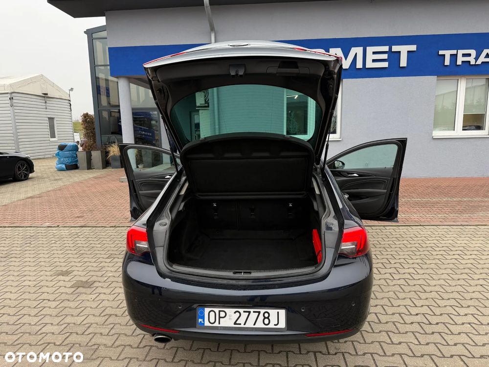 Opel Insignia CT 2.0 CDTI - 15