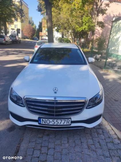 Mercedes-Benz Klasa E - 1
